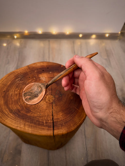 Lingură din lemn de prun