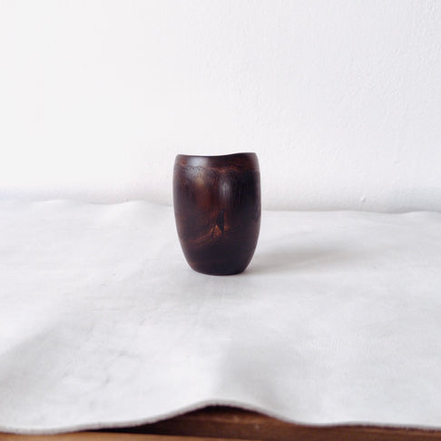 Cană pentru cafea din lemn de salcâm ars