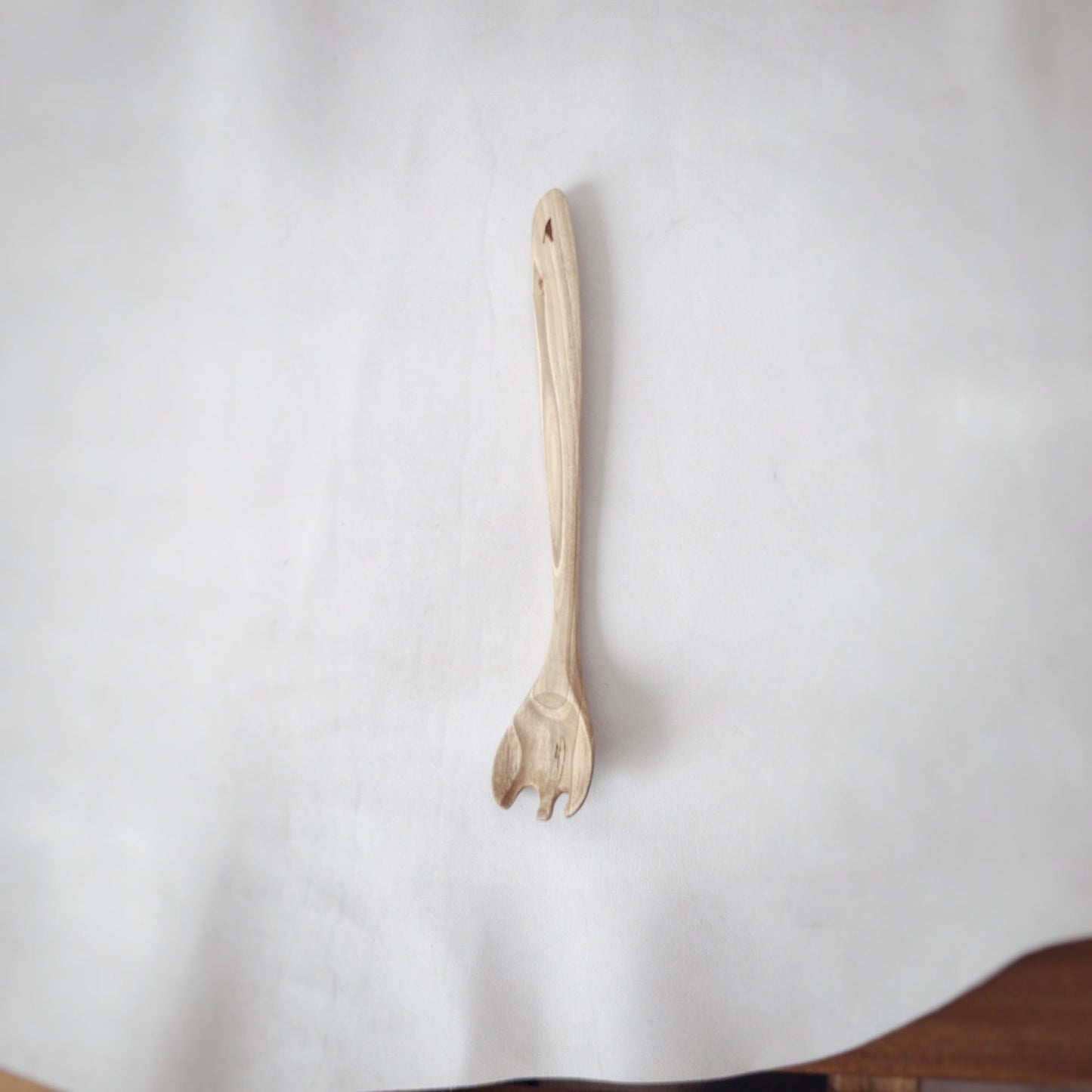 "Spork" din lemn de nuc